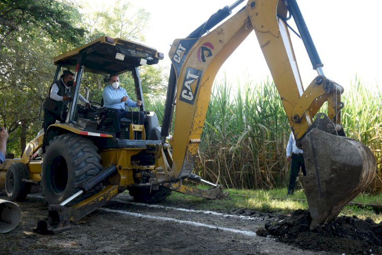 Arranca el gobierno estatal obras  de agua potable en Tlayacapan