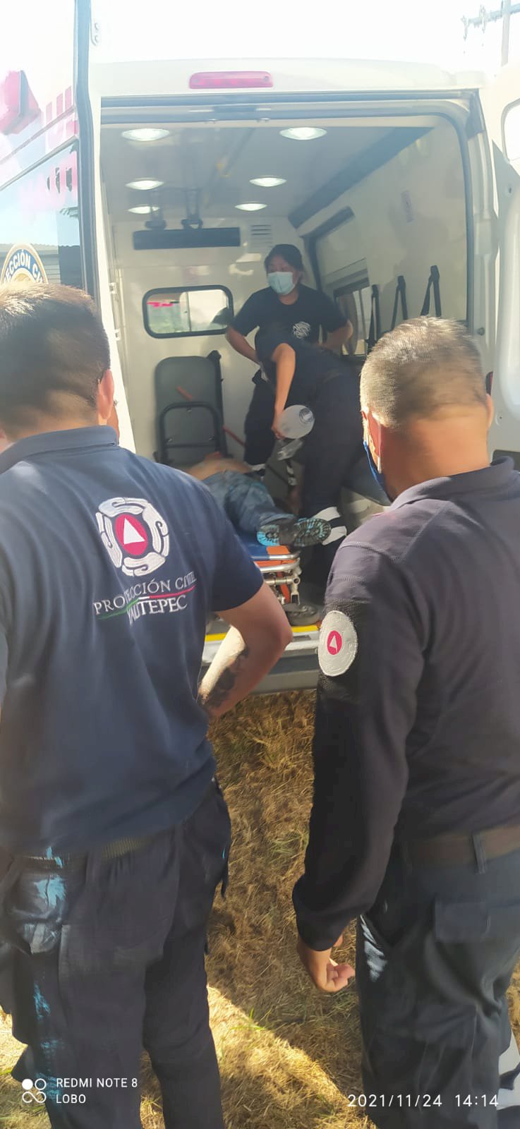 Heroica labor de bomberos logró salvar a un pintor que se intoxicó en Yautepec