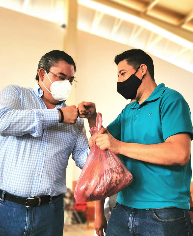 Entregó el alcalde Rafael  Reyes 600 paquetes de carne