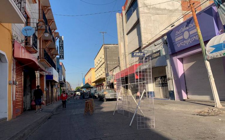 Se desborda comercio informal e  invade céntricas calles de Cuautla