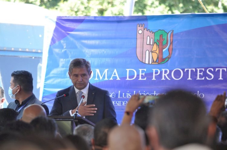 José Luis Urióstegui protestó como edil de Cuernavaca por el periodo 2022-2024