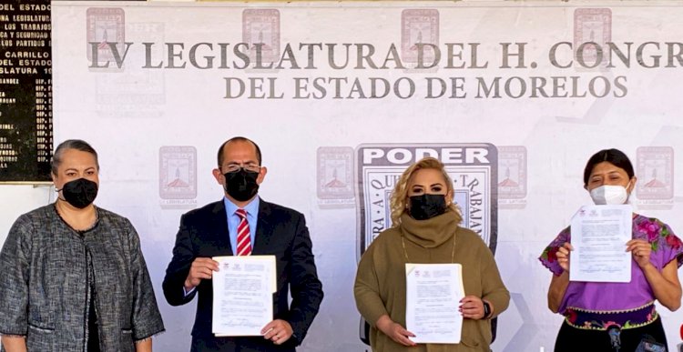 Firman iniciativa para incluir a la violencia vicaria en la Ley, Tania Valentina e Israel Hernández