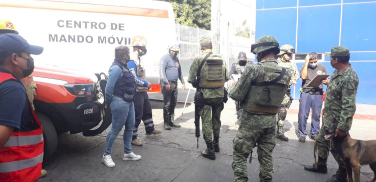 Falsa amenaza de bomba en plaza comercial en Cuernavaca