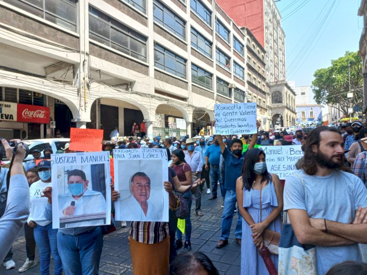 Protestan en Cuernavaca habitantes de Xoxocotla
