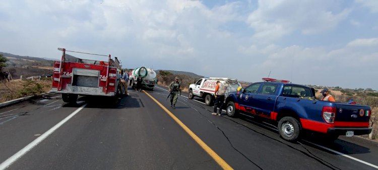 Hombre gravemente herido tras accidente en autopista Siglo XXI