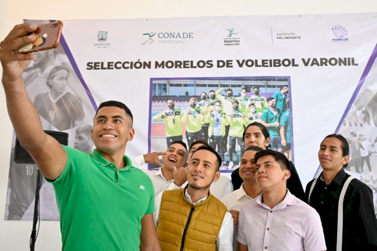 Rindió homenaje Cuauhtémoc Blanco a medallistas de competición indígena