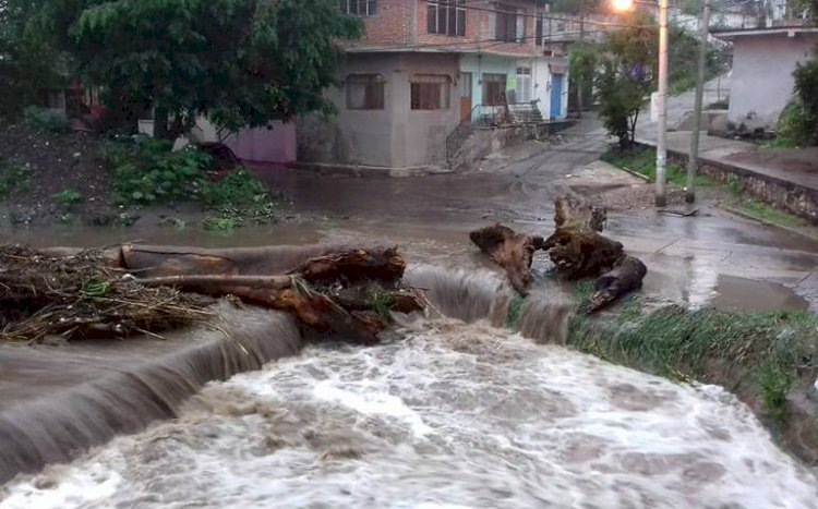 En Ayala, están ya advertidas 300 familias en riesgo de inundación