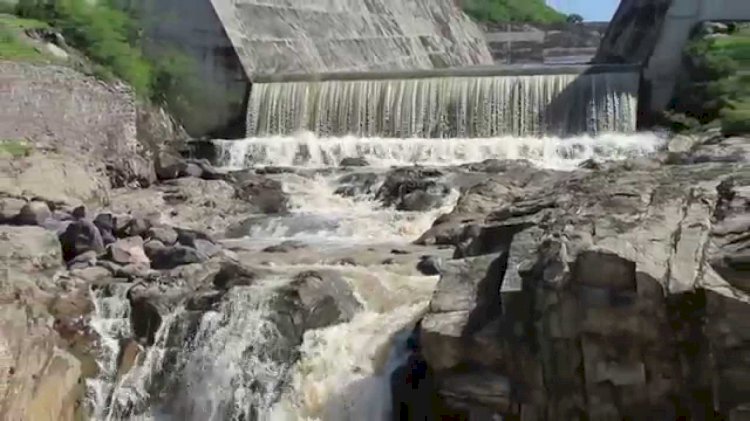 Presas de Los Carros-Cayehuacan pierden 5 mill. de m. cúbicos/agua