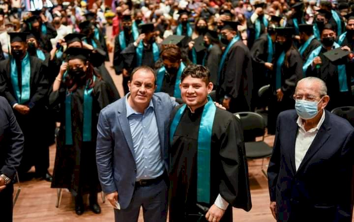 Egresados de las universidades de Morelos, garantía de progreso: C. Blanco