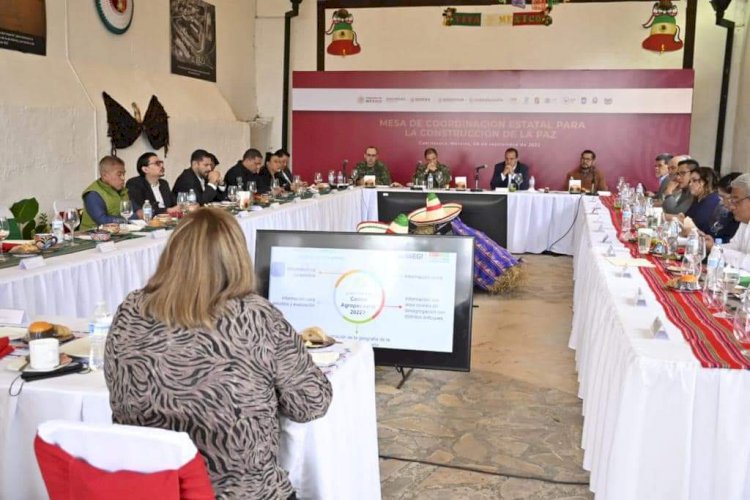 Analizan Cuauhtémoc Blanco y alcaldesa de P. de Ixtla la seguridad