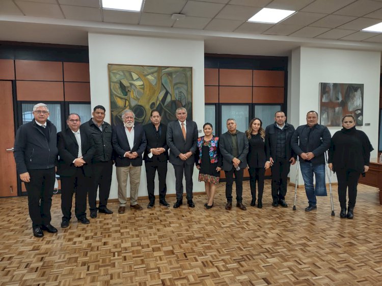 Atiende Secretario de Gobernación, Adán Augusto López a diputados de Morelos